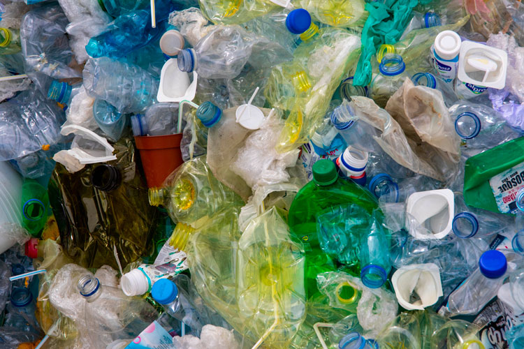 Recyclage-plastique-entreprise